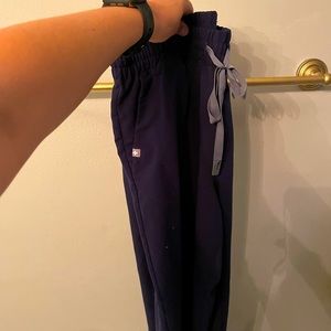 Two pairs of navy fig pants ! Various styles